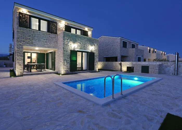 Privdate * Privlaka (Zadar)