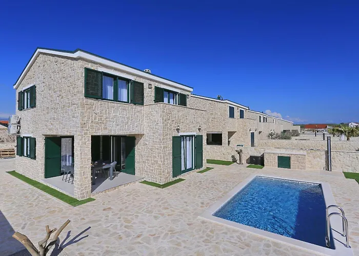 Villa Privdate *
